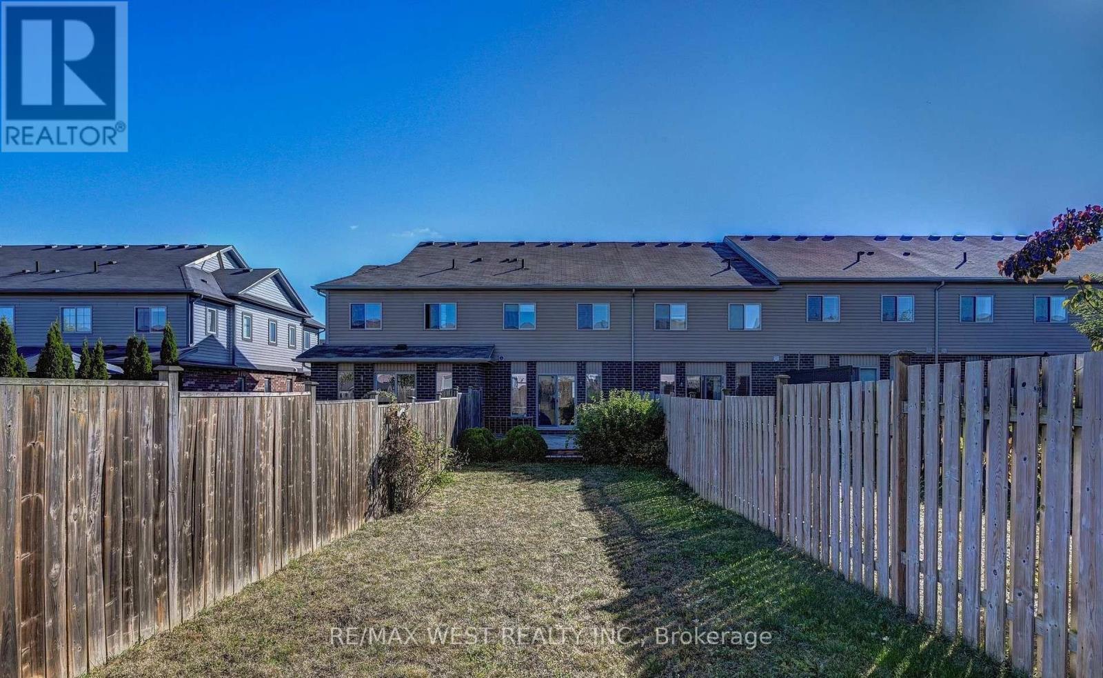 21 Machado Street, Kitchener, Ontario  N2R 0C1 - Photo 44 - X12573050