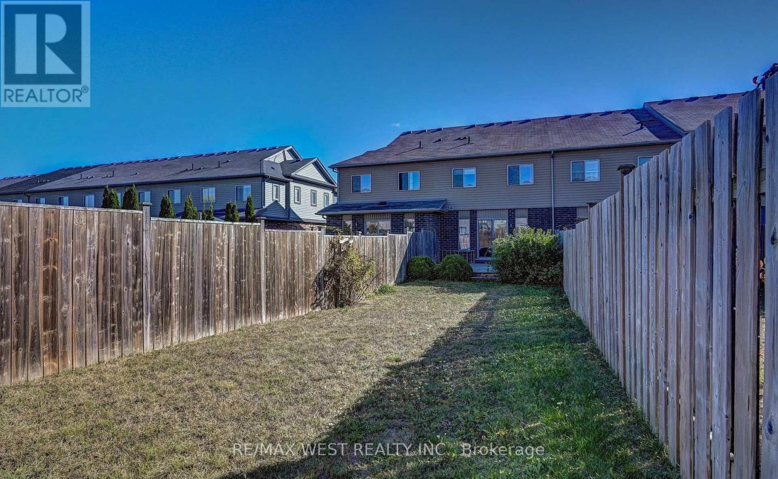 21 Machado Street, Kitchener, Ontario  N2R 0C1 - Photo 45 - X12573050