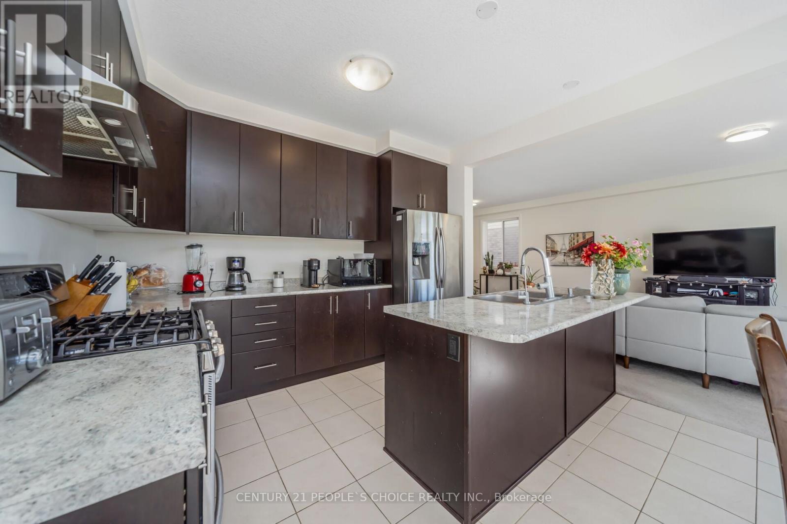 131 Steeplechase Way, Waterloo, Ontario  N2K 0E7 - Photo 9 - X12573080