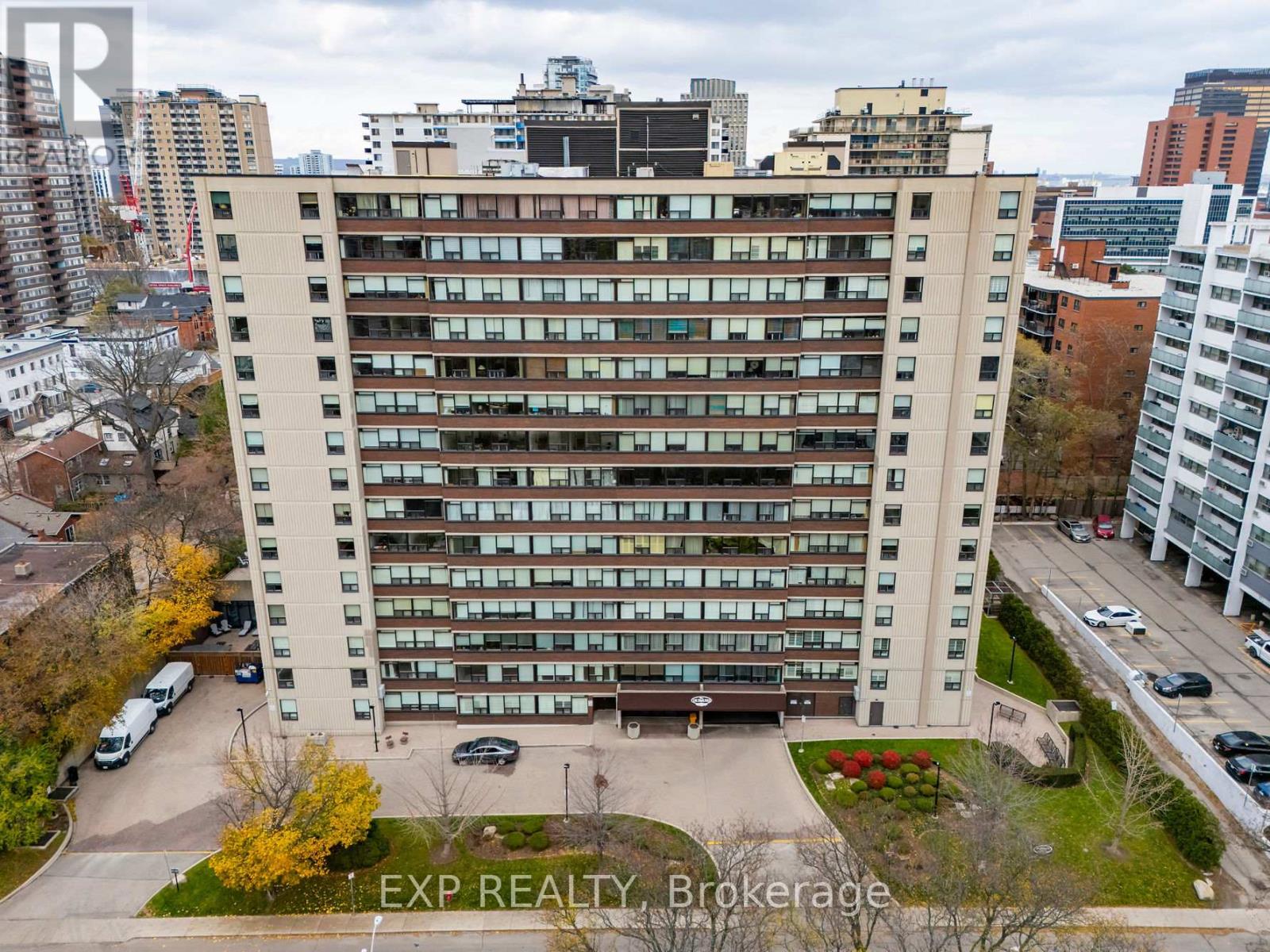 1506 - 120 Duke Street, Hamilton, Ontario  L8P 4T1 - Photo 2 - X12573152