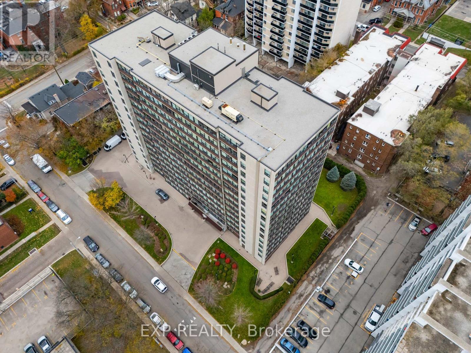 1506 - 120 Duke Street, Hamilton, Ontario  L8P 4T1 - Photo 4 - X12573152