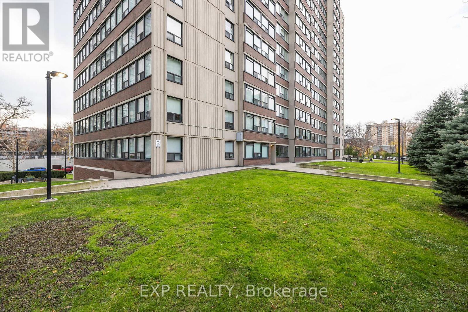 1506 - 120 Duke Street, Hamilton, Ontario  L8P 4T1 - Photo 9 - X12573152