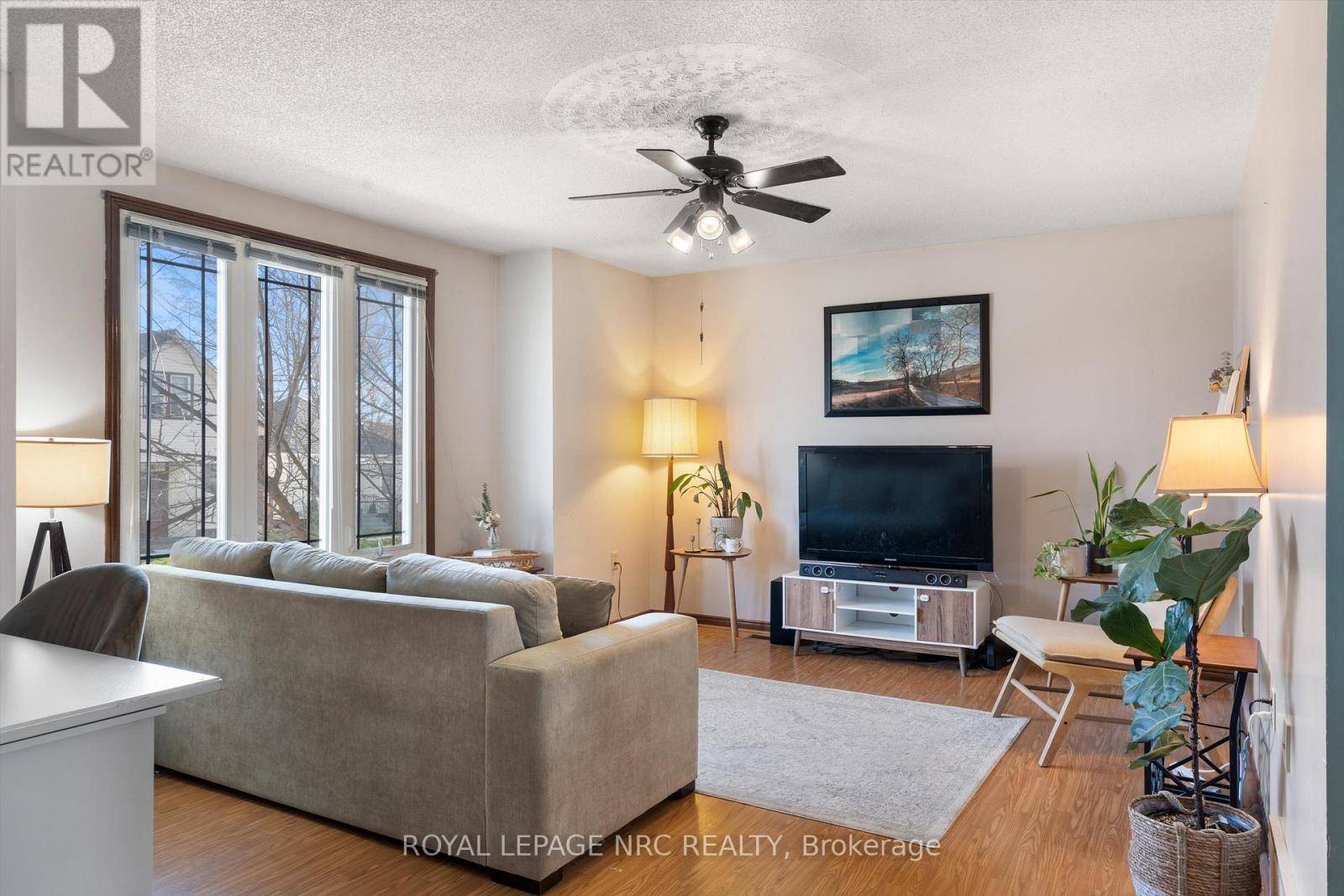 163 Pine Street S, Thorold, Ontario  L2V 3M5 - Photo 6 - X12573172