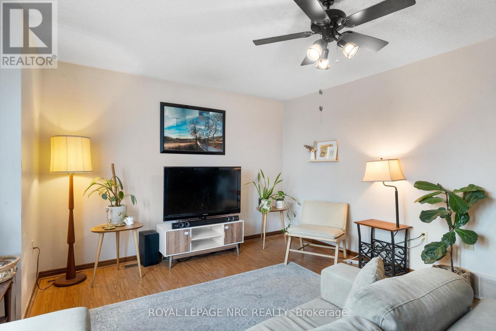 163 Pine Street S, Thorold, Ontario  L2V 3M5 - Photo 7 - X12573172