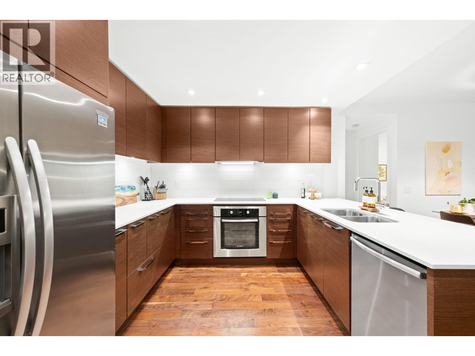 1503 111 E 13th Street, North Vancouver, British Columbia  V7L 0C7 - Photo 9 - R3069663