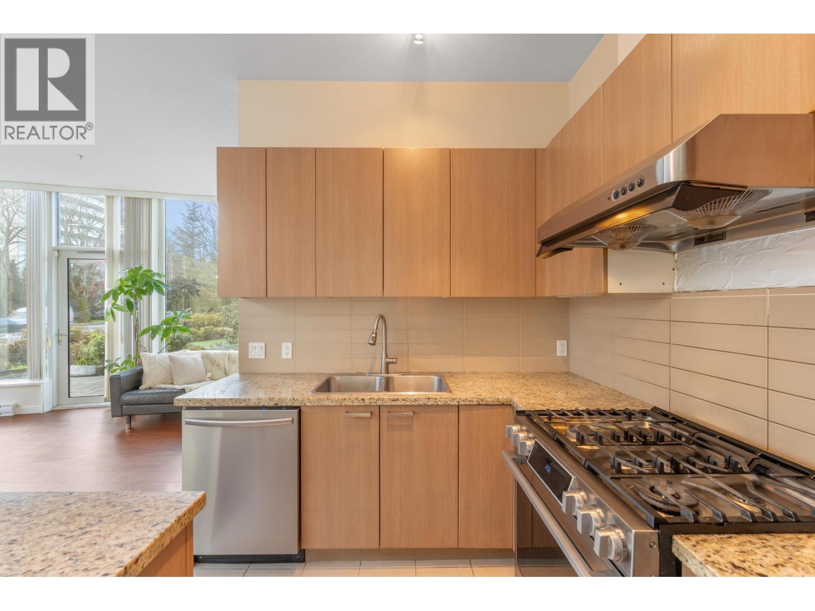 107 6688 Arcola Street, Burnaby, British Columbia  V5E 0B3 - Photo 7 - R3069574