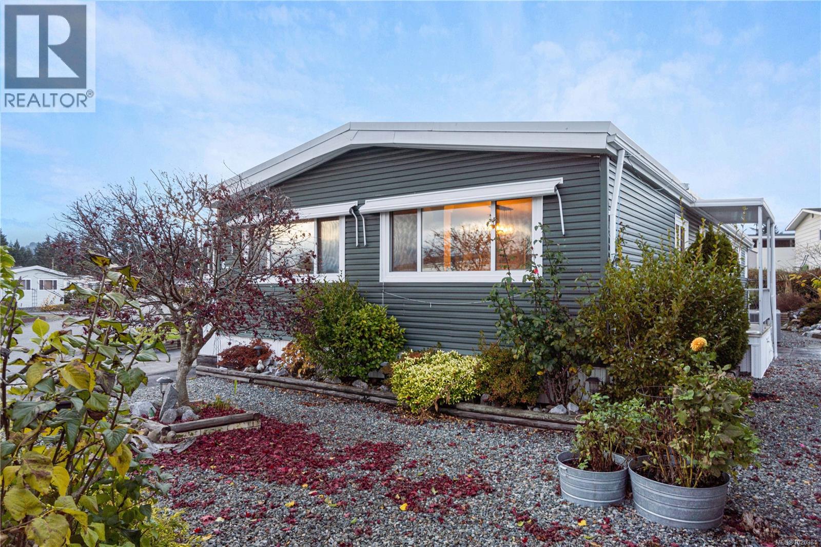 67 6325 Metral Dr, Nanaimo, British Columbia