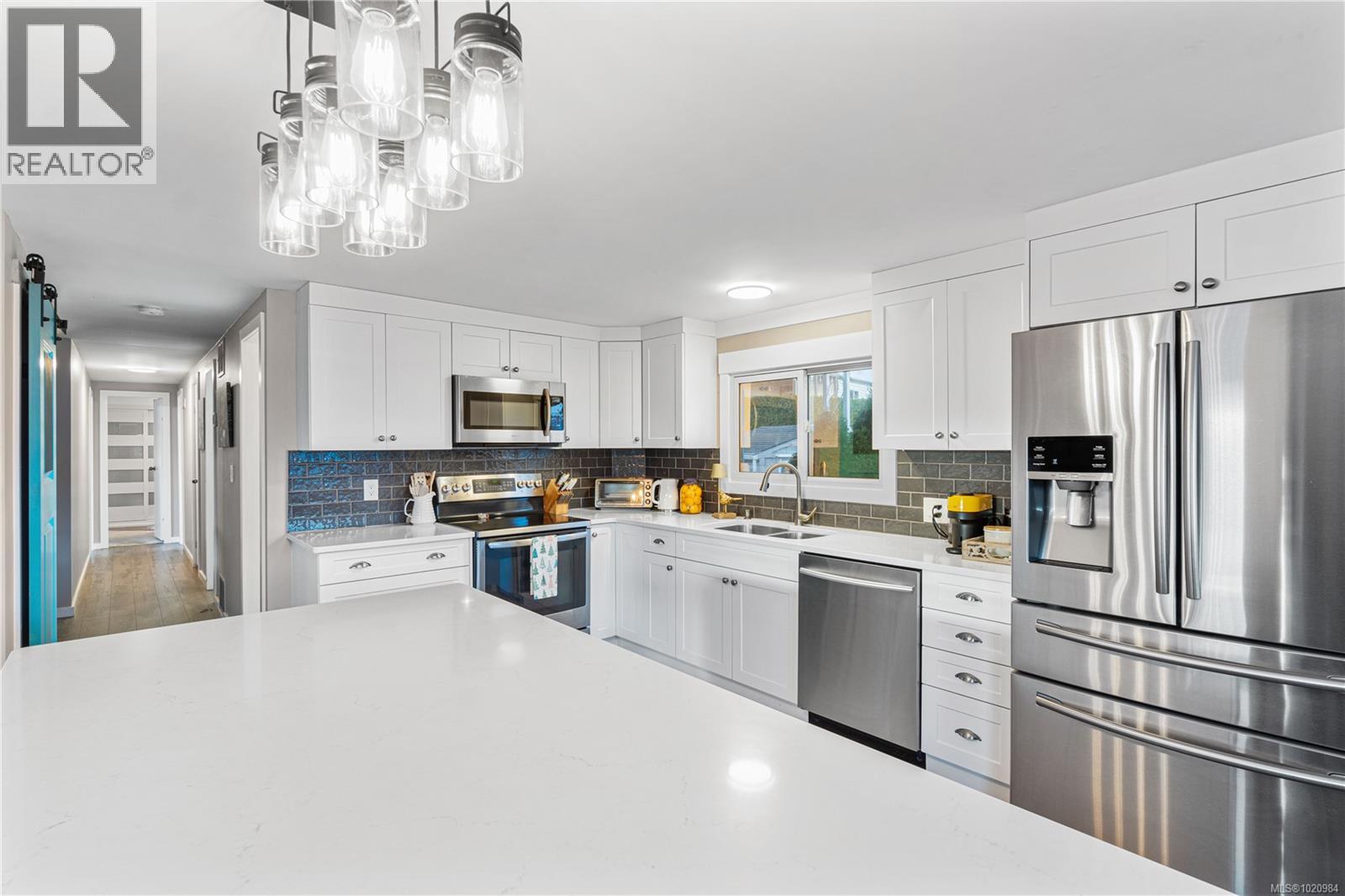 67 6325 Metral Dr, Nanaimo, British Columbia  V9T 6P9 - Photo 4 - 1020984