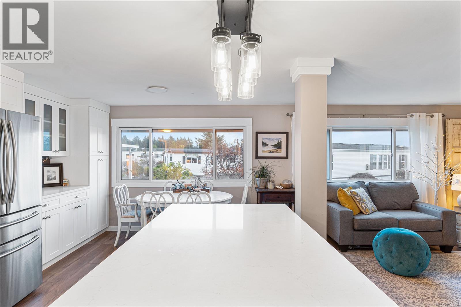 67 6325 Metral Dr, Nanaimo, British Columbia  V9T 6P9 - Photo 6 - 1020984