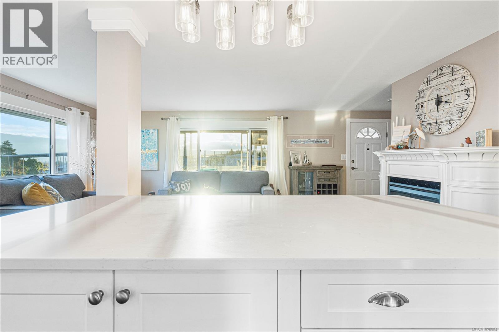 67 6325 Metral Dr, Nanaimo, British Columbia  V9T 6P9 - Photo 5 - 1020984