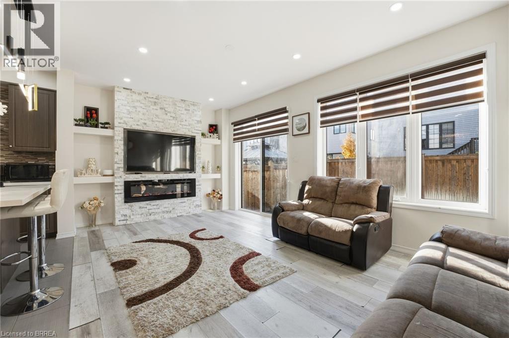 29 Arnold Marshall Boulevard, Caledonia, Ontario  N3W 0B2 - Photo 10 - 40788635