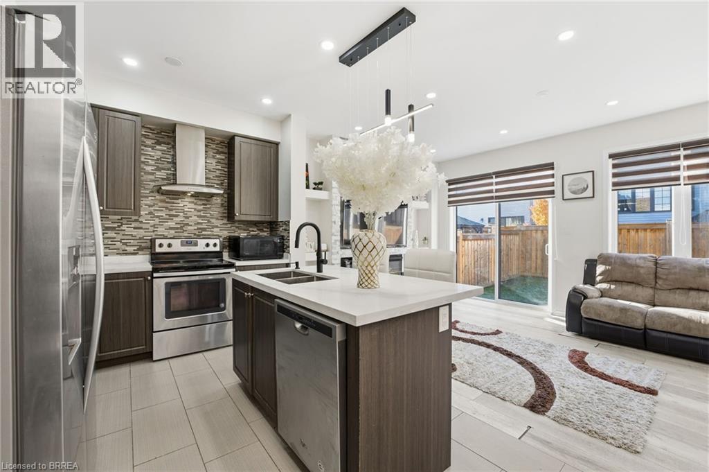 29 Arnold Marshall Boulevard, Caledonia, Ontario  N3W 0B2 - Photo 6 - 40788635