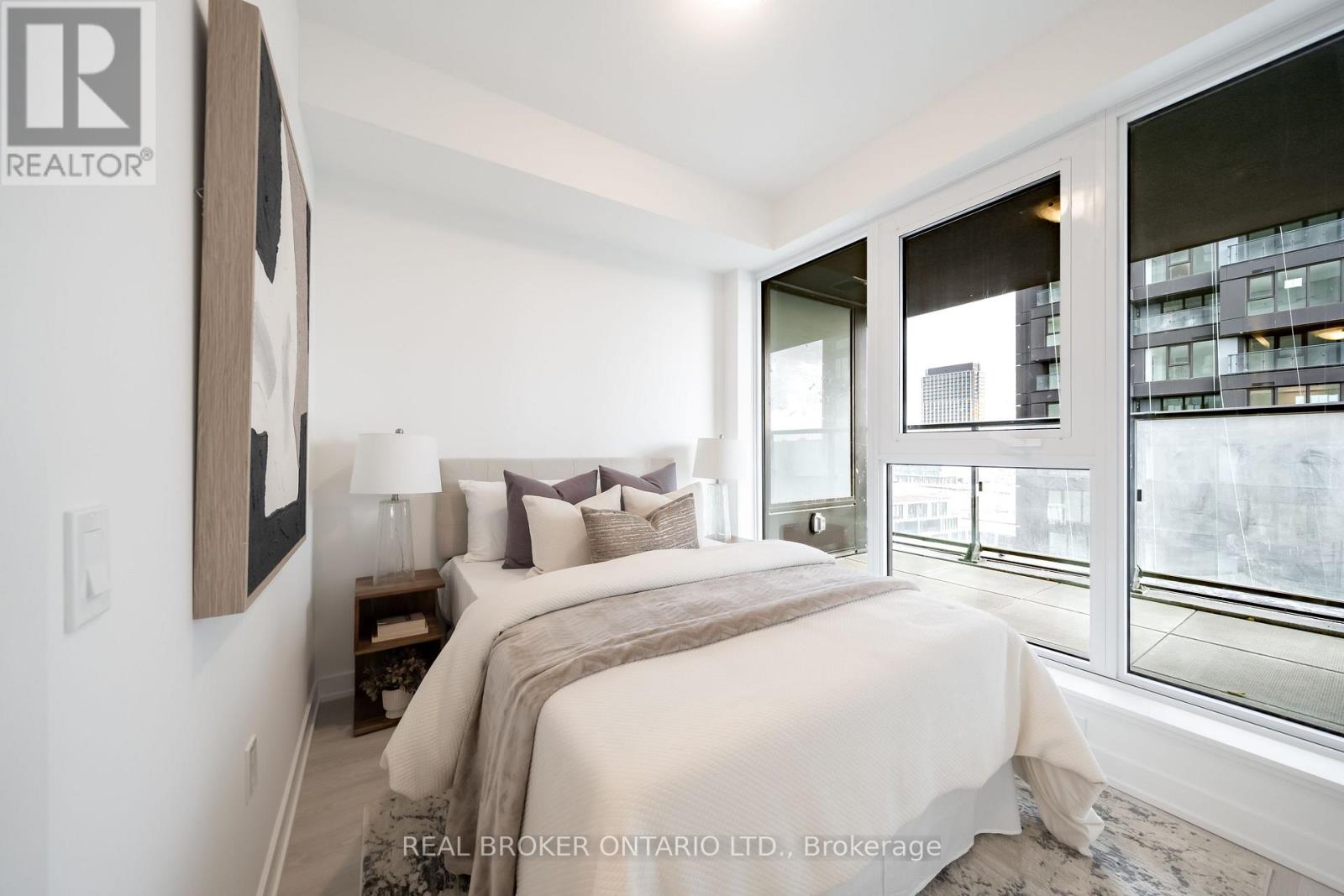 912 - 1 Quarrington Lane, Toronto, Ontario  M3C 0S4 - Photo 17 - C12573134