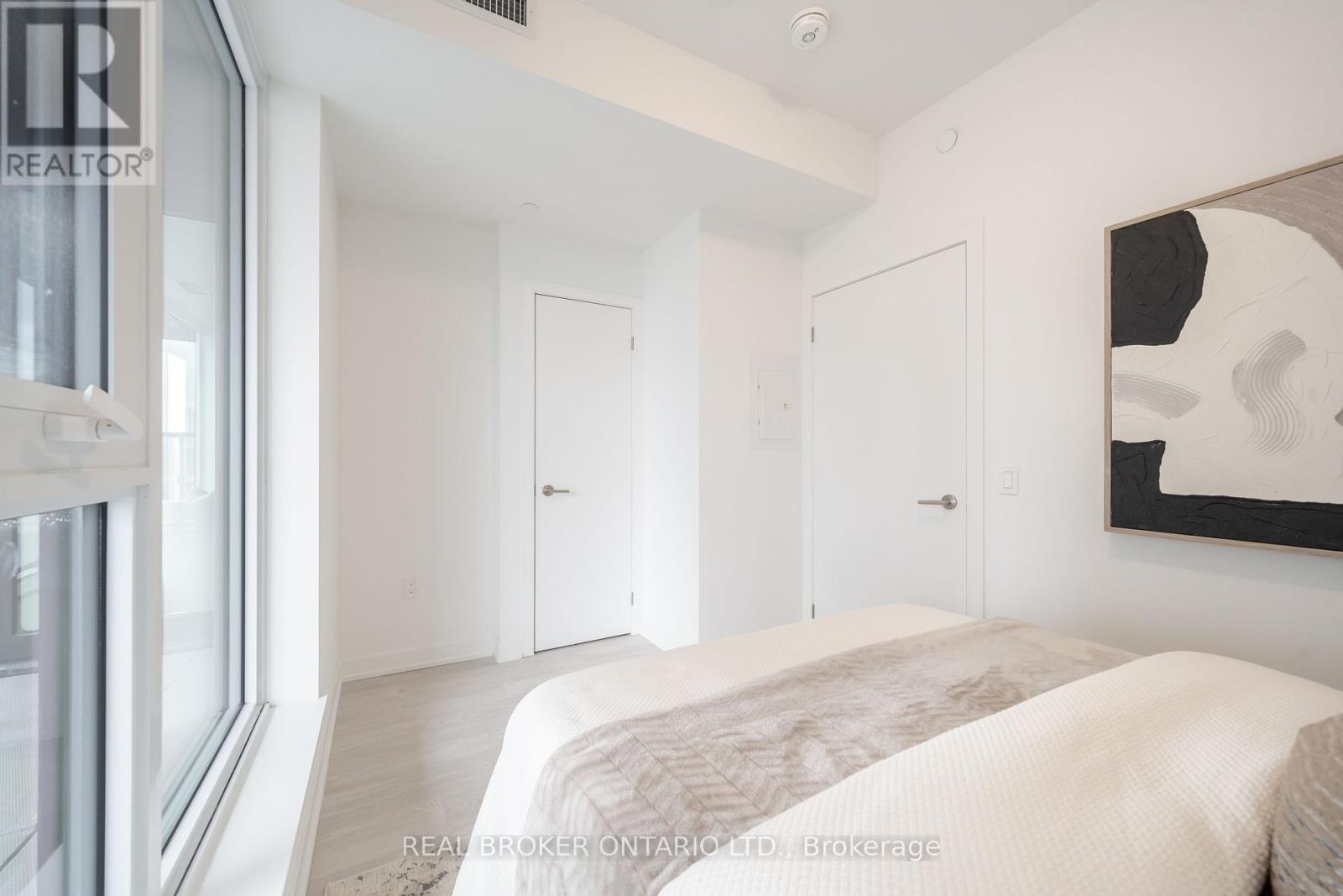 912 - 1 Quarrington Lane, Toronto, Ontario  M3C 0S4 - Photo 20 - C12573134