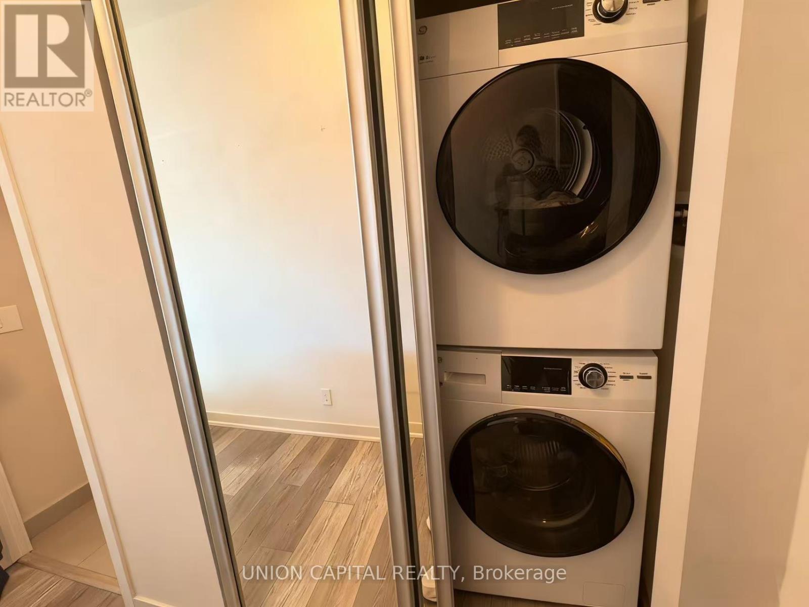 3407 - 89 Dunfield Avenue, Toronto, Ontario  M4S 0A4 - Photo 9 - C12573158