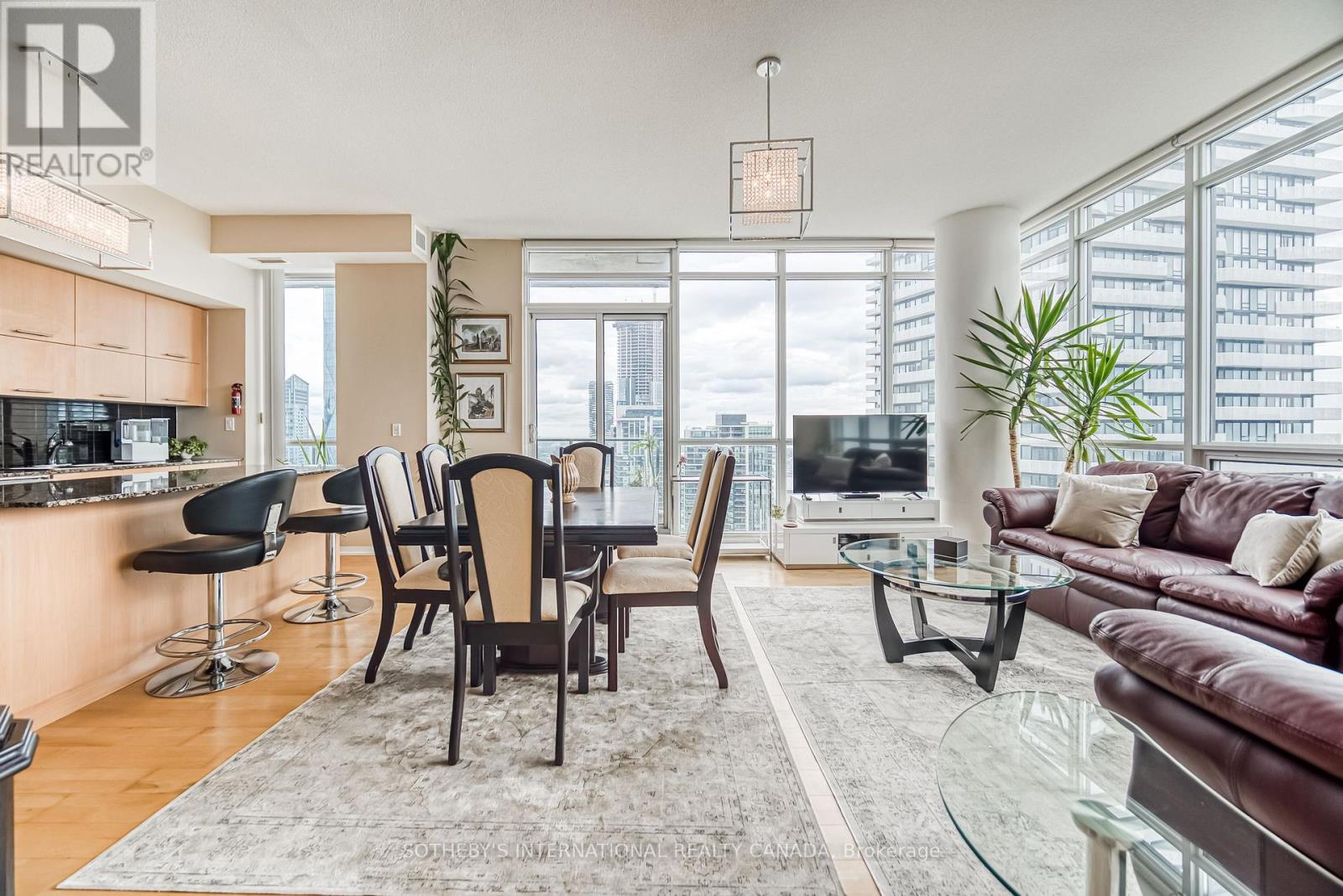 4906 - 55 Bremner Boulevard, Toronto, Ontario  M5J 0A6 - Photo 9 - C12573178