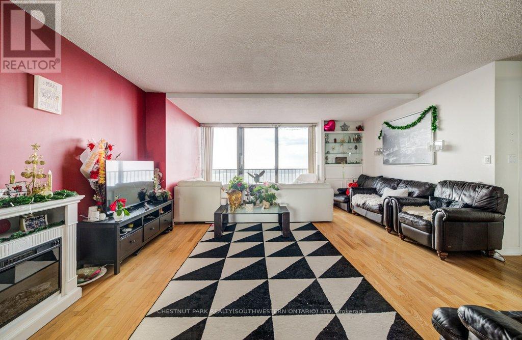 2801 - 33 Harbour Square, Toronto, Ontario  M5J 2G2 - Photo 18 - C12573200