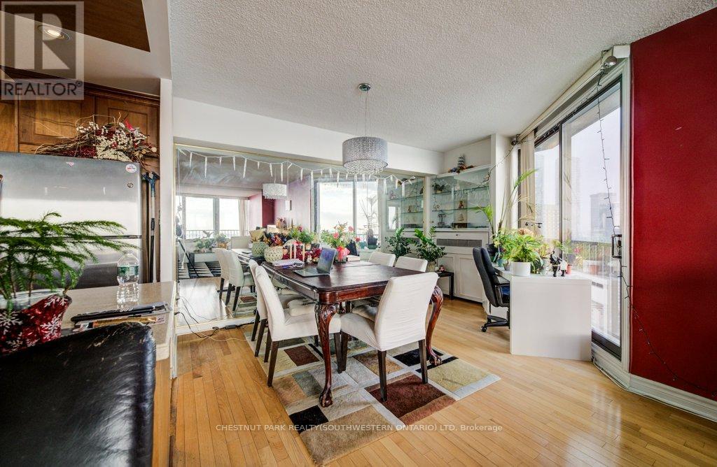 2801 - 33 Harbour Square, Toronto, Ontario  M5J 2G2 - Photo 25 - C12573200