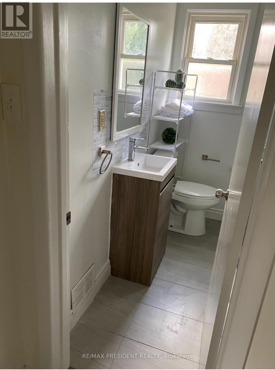 135 Kitchener Road, Toronto, Ontario  M1E 2Y2 - Photo 16 - E12554284