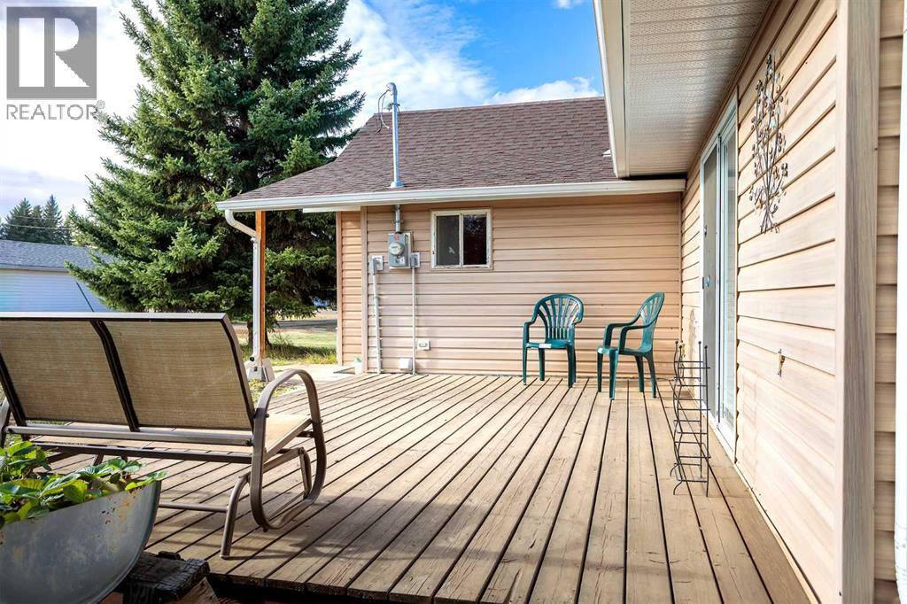 2 2nd Street E, Rosalind, Alberta  T0B 3Y0 - Photo 5 - A2263182