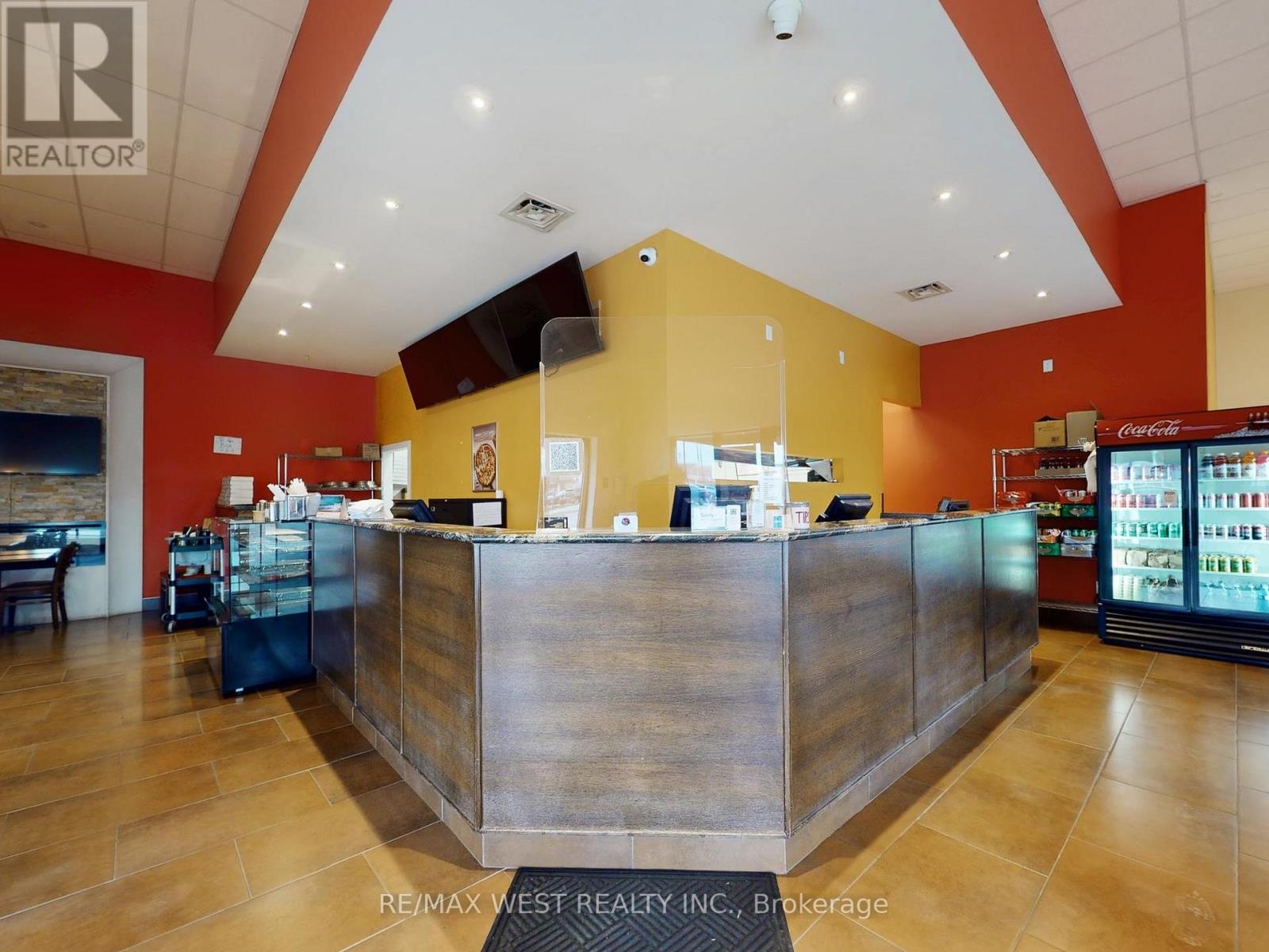 3 - 18279 Yonge Street, East Gwillimbury, Ontario  L9N 0A2 - Photo 6 - N12573164