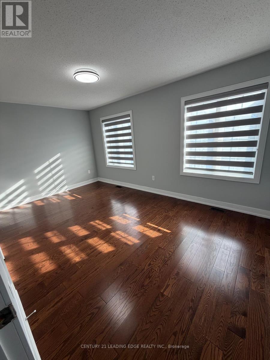 56 Frederick Pearson Street, East Gwillimbury, Ontario  L9N 0R8 - Photo 6 - N12573166