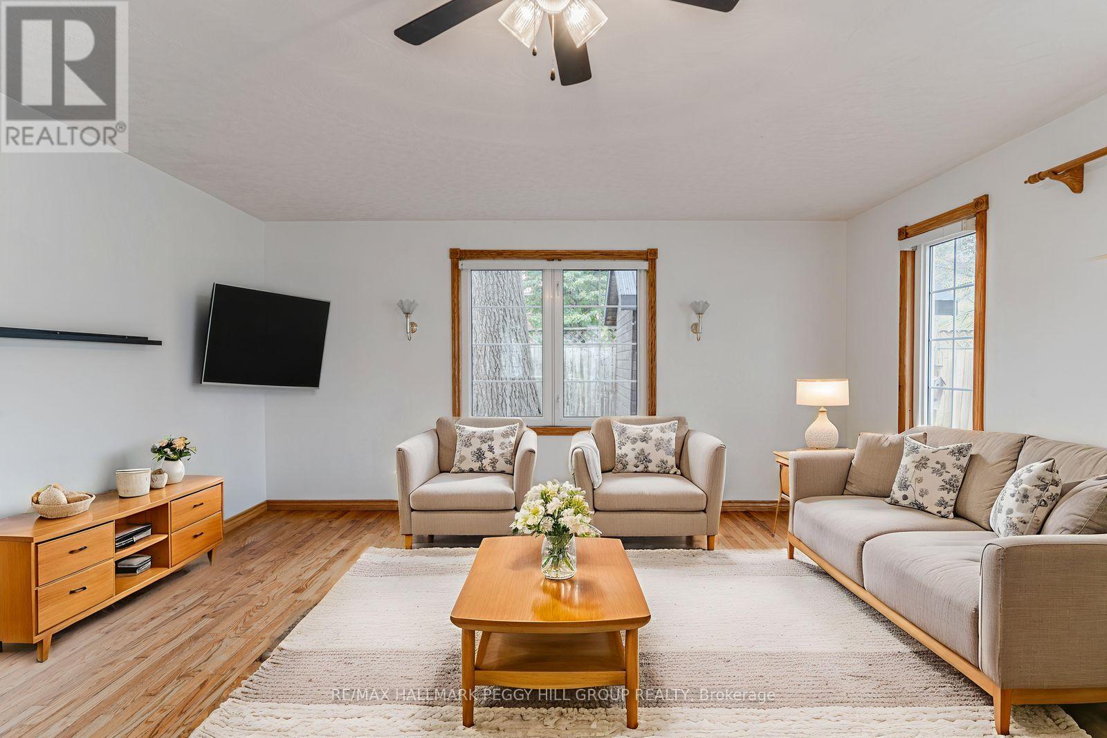 40 Queen Street, New Tecumseth, Ontario  L9R 1L2 - Photo 2 - N12573168