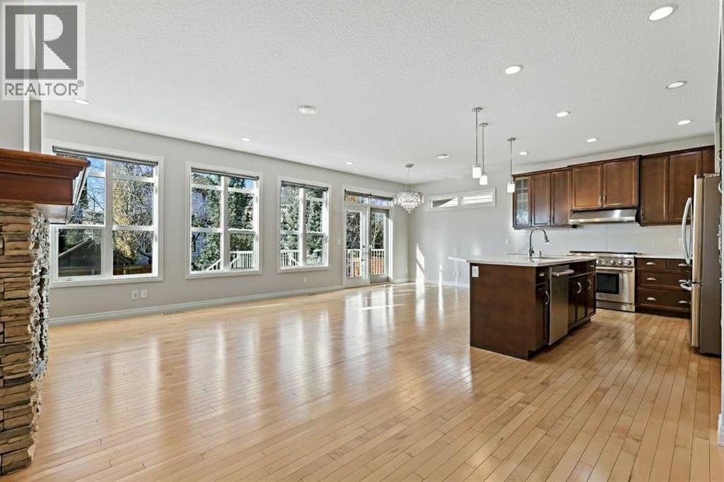 182 Cranarch Place Se, Calgary, Alberta  T3M 0W7 - Photo 4 - A2269423