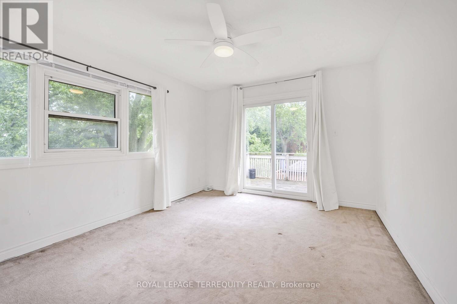 Main - 109 York Downs Drive, Toronto (Clanton Park), Ontario  M3H 2G6 - Photo 15 - C12414388