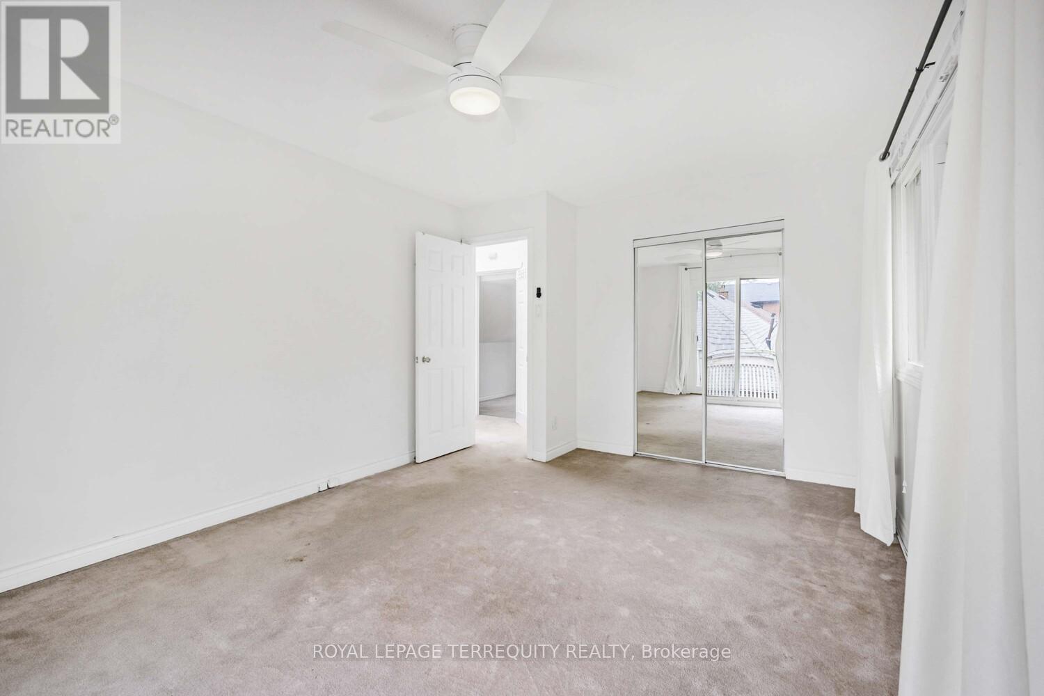 Main - 109 York Downs Drive, Toronto (Clanton Park), Ontario  M3H 2G6 - Photo 16 - C12414388