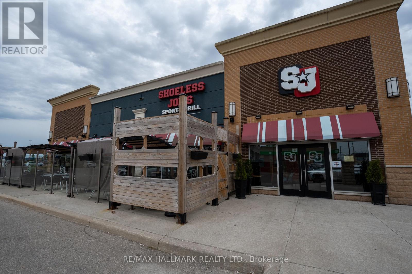 800 Main Street E, Milton, Ontario  L9T 0J4 - Photo 17 - W12573162