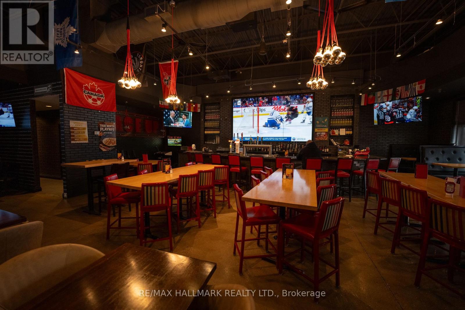 800 Main Street E, Milton, Ontario  L9T 0J4 - Photo 9 - W12573162