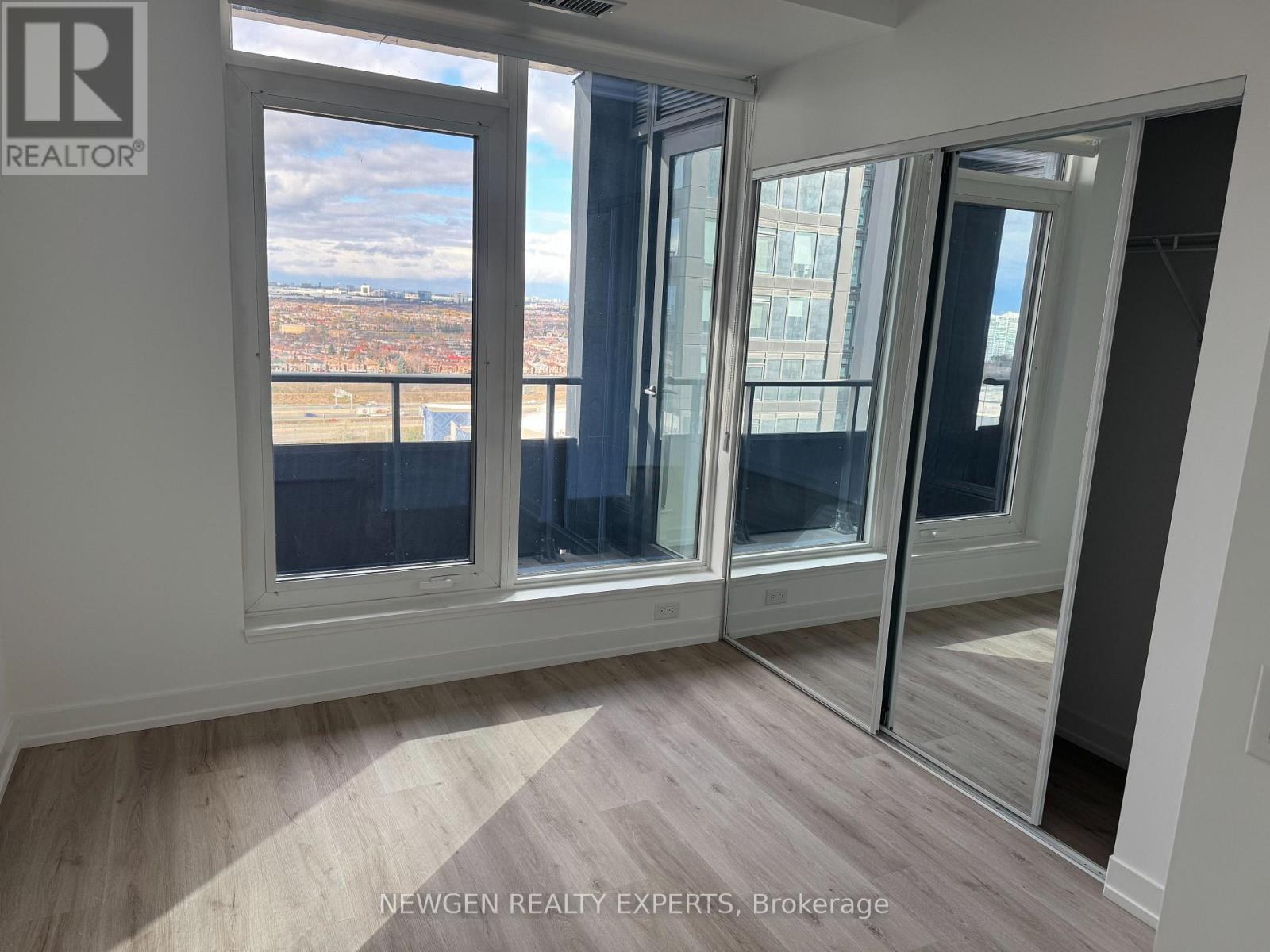 1803 - 395 Square One Drive, Mississauga, Ontario  L5B 0P6 - Photo 2 - W12573186