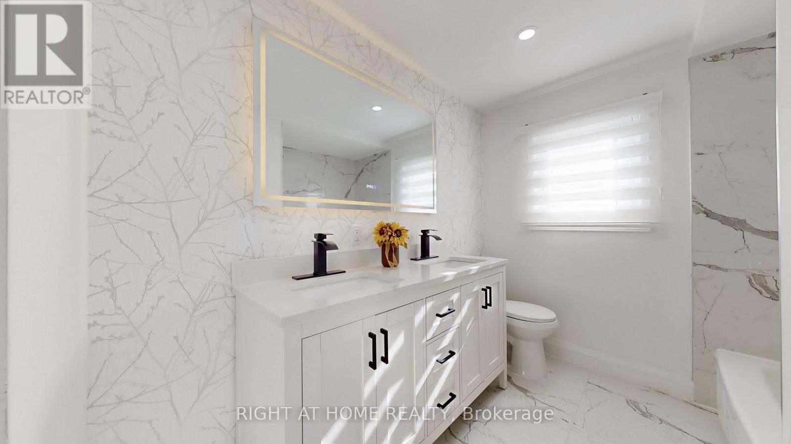 3362 Wilmar Crescent, Mississauga, Ontario  L5L 4C2 - Photo 21 - W12573194