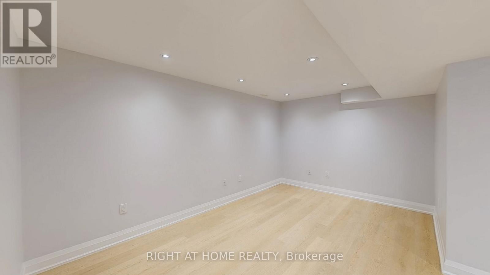 3362 Wilmar Crescent, Mississauga, Ontario  L5L 4C2 - Photo 22 - W12573194