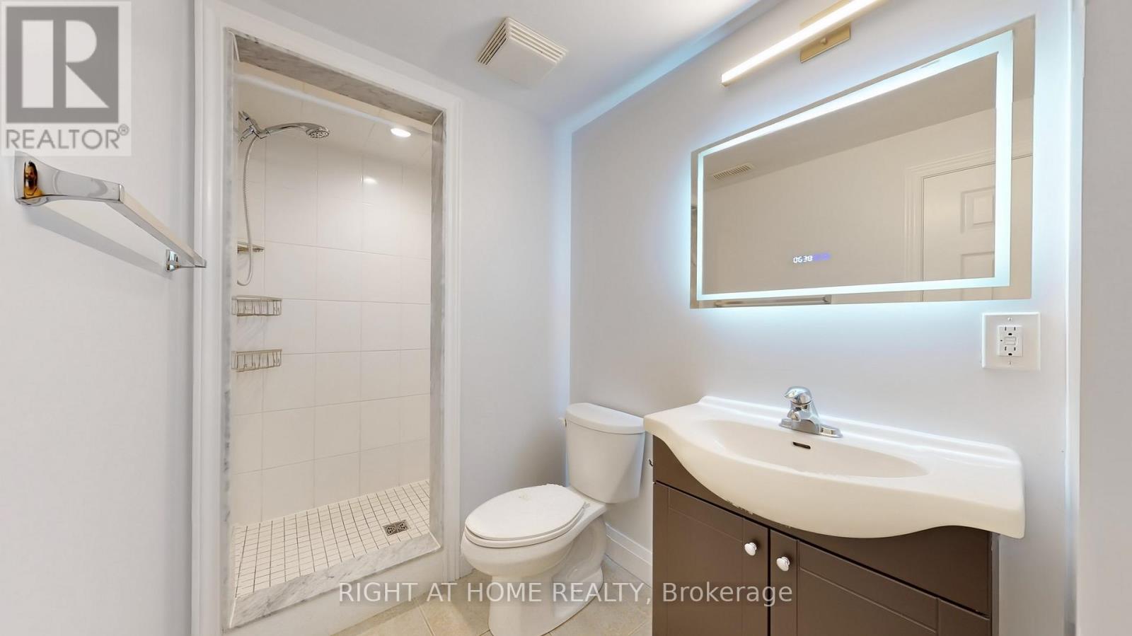 3362 Wilmar Crescent, Mississauga, Ontario  L5L 4C2 - Photo 25 - W12573194