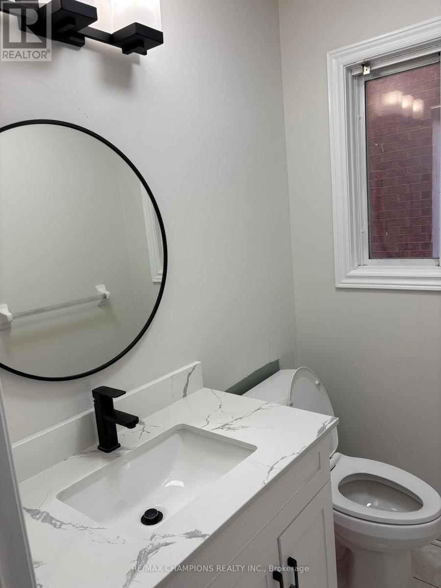 13 Sahara Trail, Brampton, Ontario  L6R 1P2 - Photo 7 - W12549654