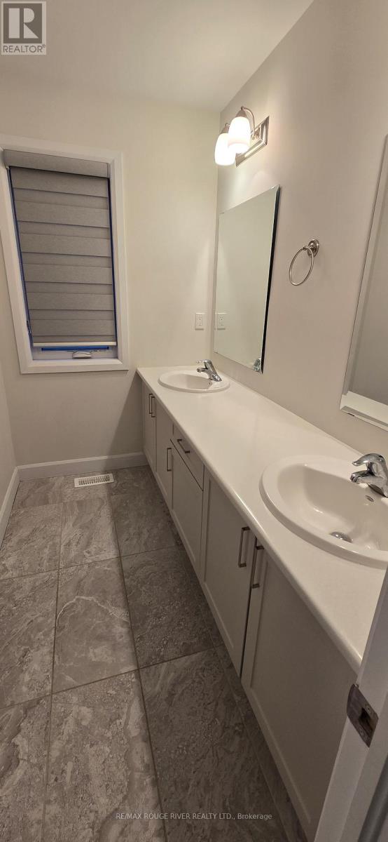 46 Erie Court, Loyalist, Ontario  K7N 0E3 - Photo 15 - X12449508