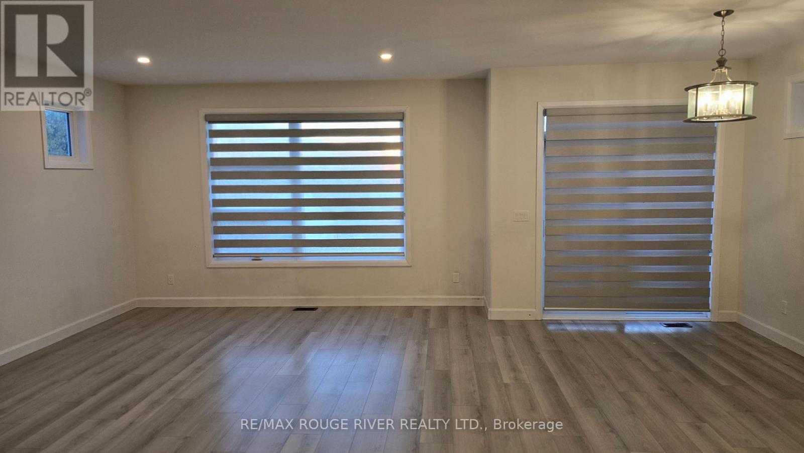 46 Erie Court, Loyalist, Ontario  K7N 0E3 - Photo 7 - X12449508