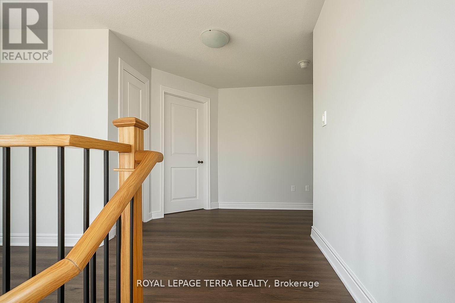 19 Rosanne Circle, Wasaga Beach, Ontario  L9Z 0N4 - Photo 16 - S12389447