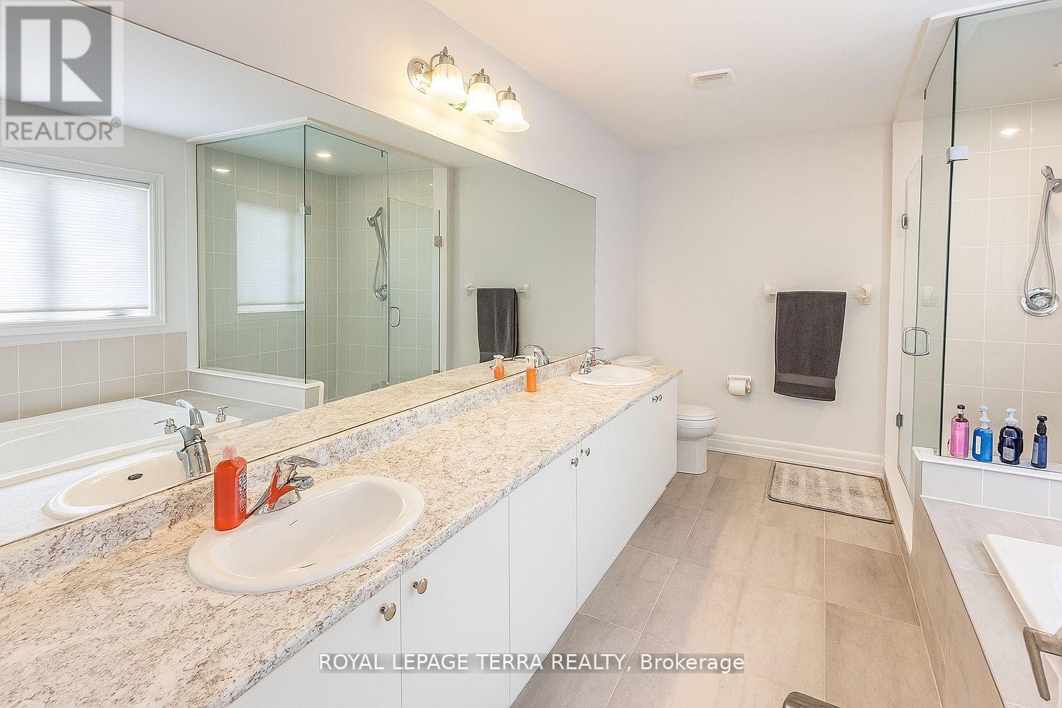 19 Rosanne Circle, Wasaga Beach, Ontario  L9Z 0N4 - Photo 28 - S12389447