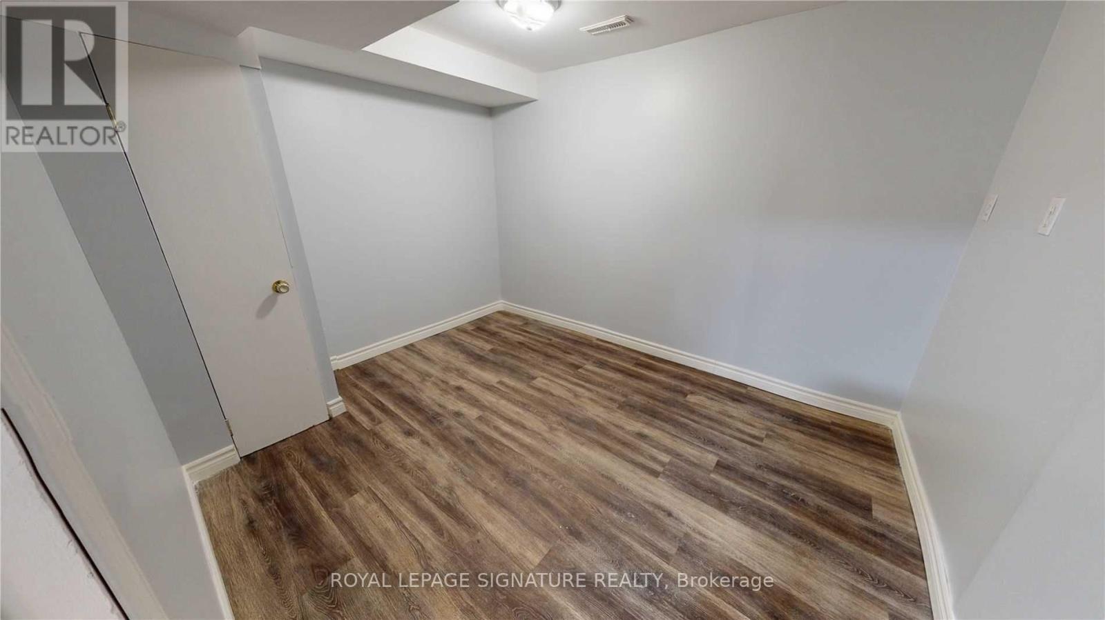 43 - 51 Paulander Drive, Kitchener, Ontario  N2M 5E5 - Photo 2 - X12573136