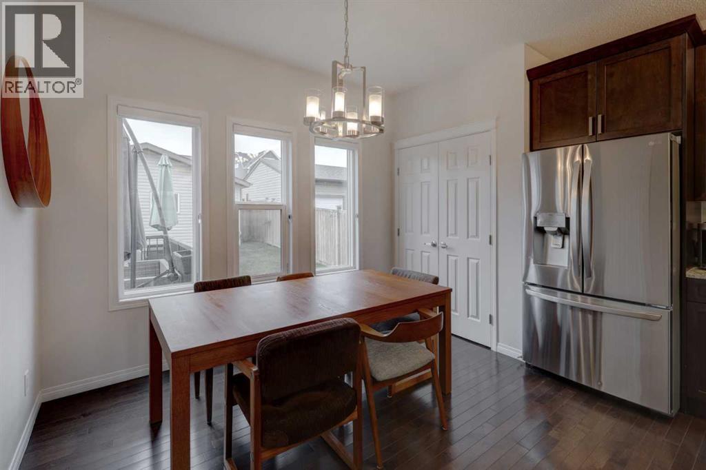 149 Hillcrest Avenue, Airdrie, Alberta  T4B 4C8 - Photo 9 - A2243702