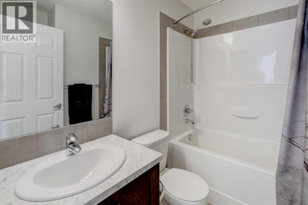 149 Hillcrest Avenue, Airdrie, Alberta  T4B 4C8 - Photo 20 - A2243702