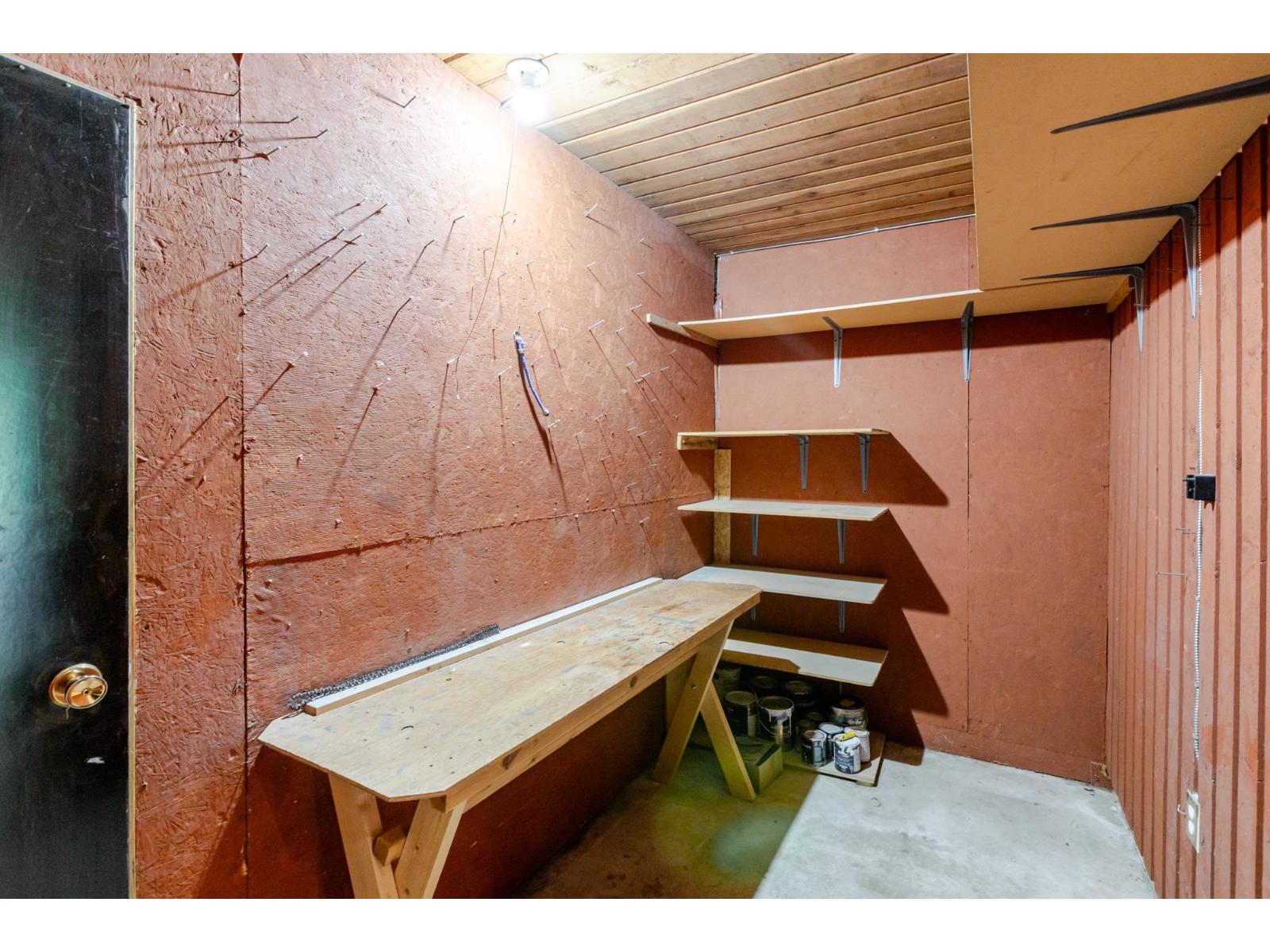 240 Davis Crescent, Langley, British Columbia  V4W 3K7 - Photo 35 - R3069565