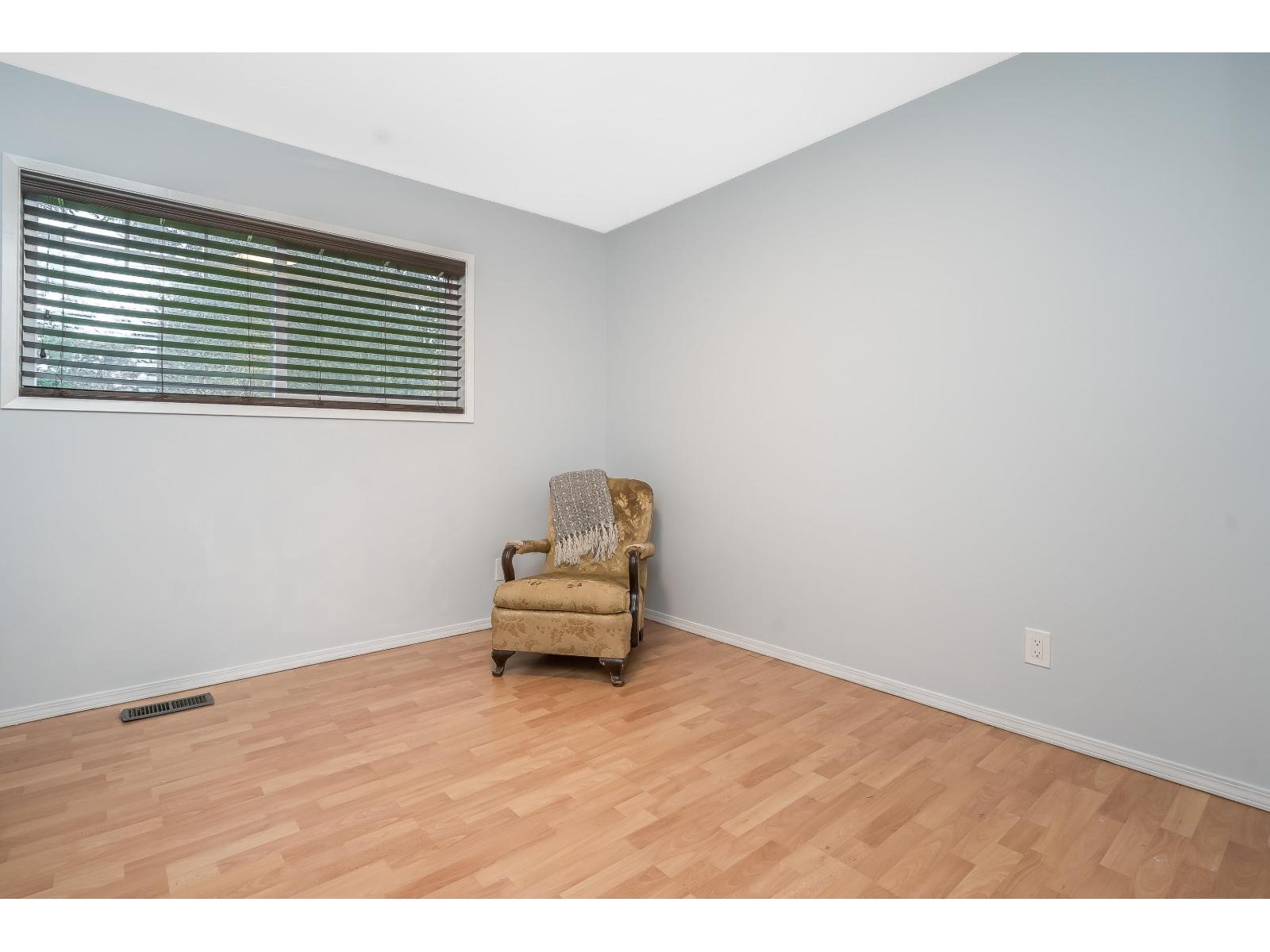 7940 Taulbut Street, Mission, British Columbia  V2V 3W7 - Photo 18 - R3069550