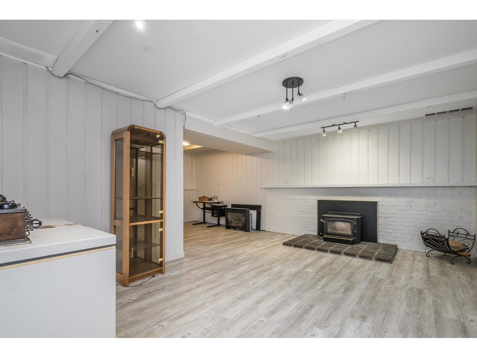 7940 Taulbut Street, Mission, British Columbia  V2V 3W7 - Photo 31 - R3069550