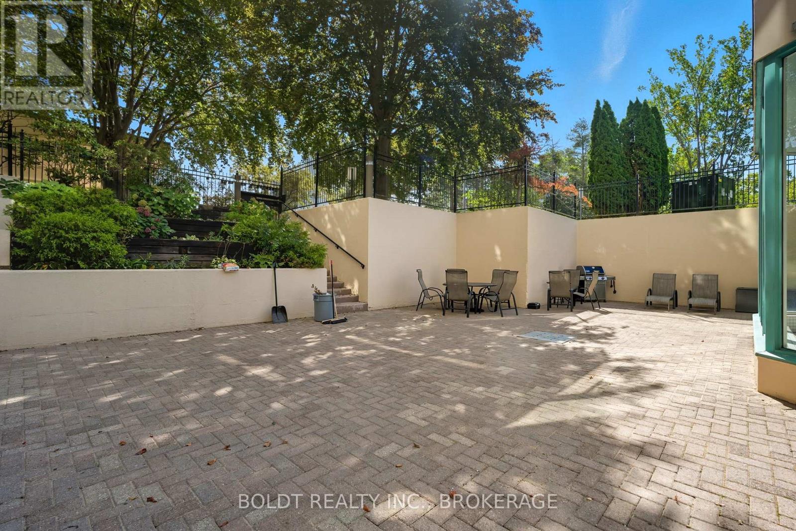 603 - 3 Towering Heights Boulevard, St. Catharines, Ontario  L2T 4A4 - Photo 42 - X12501574