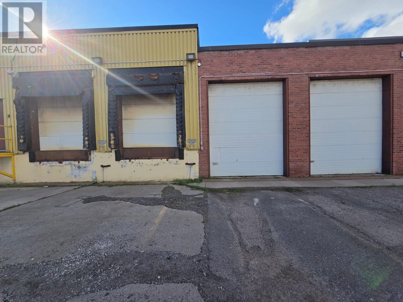 184 Camelot St, Thunder Bay, Ontario  P7A 4A9 - Photo 6 - TB253541