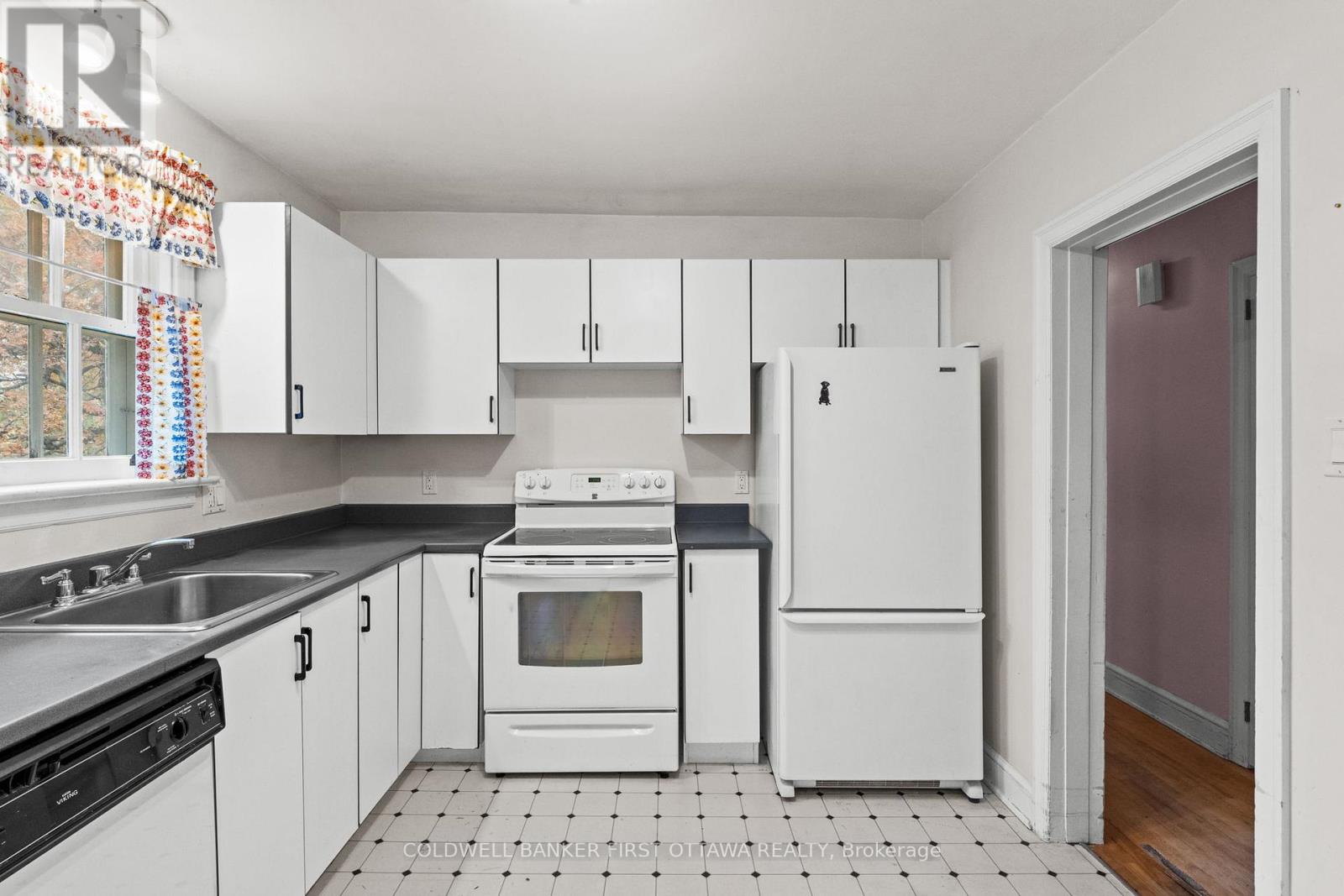 1914 Norwood Avenue, Ottawa, Ontario  K1H 5K6 - Photo 13 - X12573242